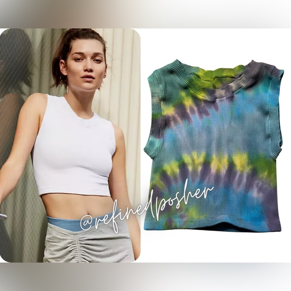 Free People Movement Happiness Runs Muscle Crop size M/L NEW White Tie Dye